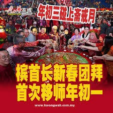 假动作的艺术：利用“假装犹豫”来掩盖你的强牌。（伪装之道：用“假犹豫”遮蔽你的强牌）